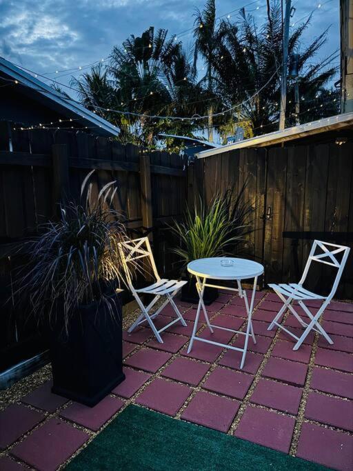 Studio With Terrace Near Hard Rock-Patio Hollywood Kültér fotó